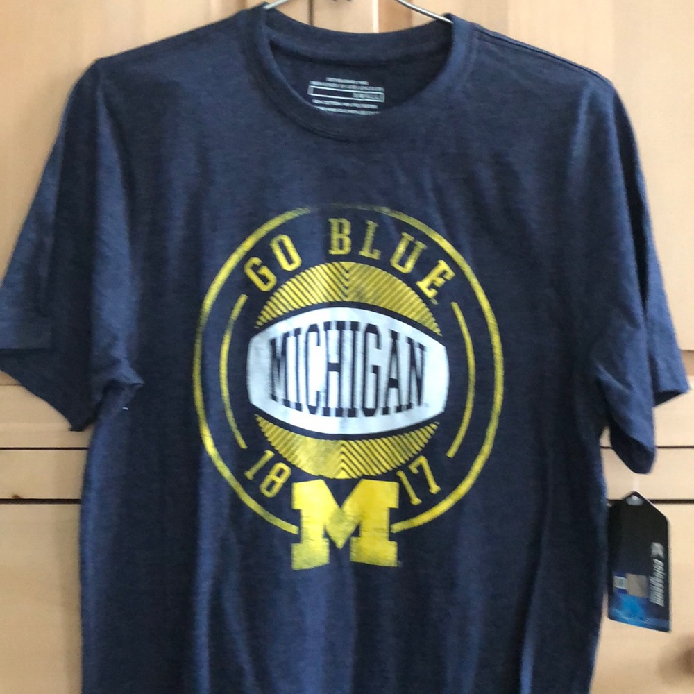 NWT Men’s small Michigan short sleeve T